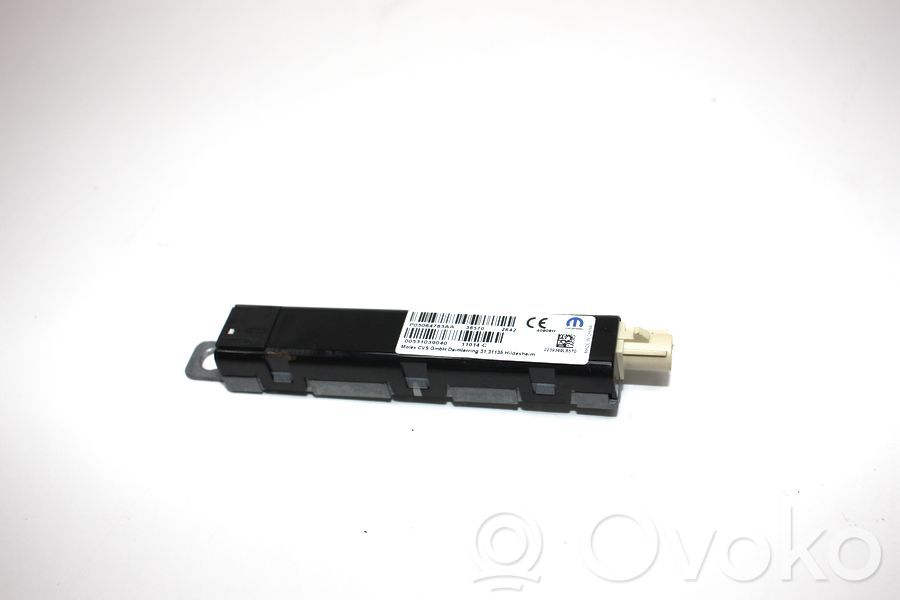 Chrysler 300C Amplificateur d'antenne