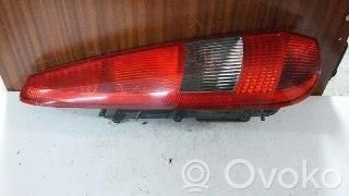 Ford Fiesta Aizmugurējais lukturis virsbūvē 
