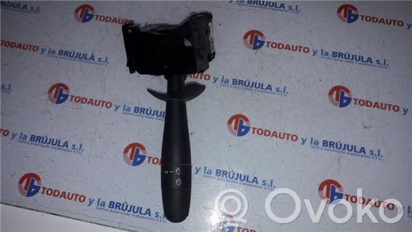 Nissan Primastar Wiper control stalk 