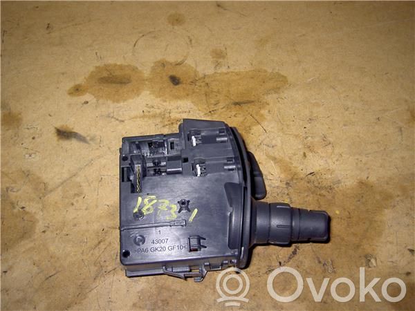 Renault Modus Palanca de control del limpiaparabrisas 