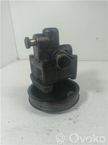 BMW 3 E36 Power steering pump 