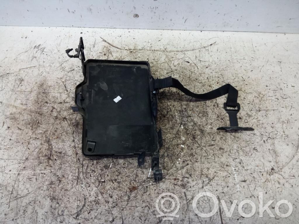 Fiat Tipo Akumuliatoriaus laikiklis 