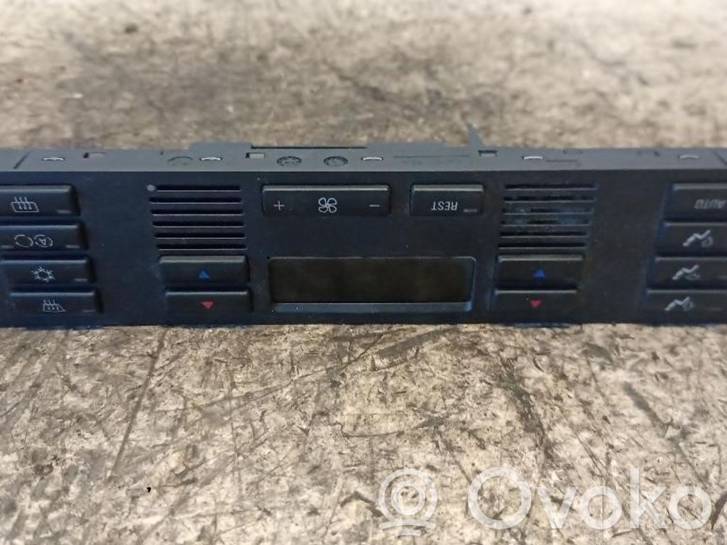 BMW 5 E34 Climate control unit 