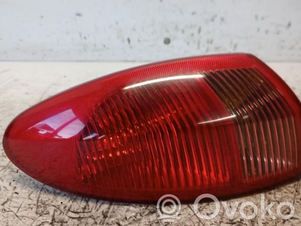 Alfa Romeo 147 Luz trasera/de freno 