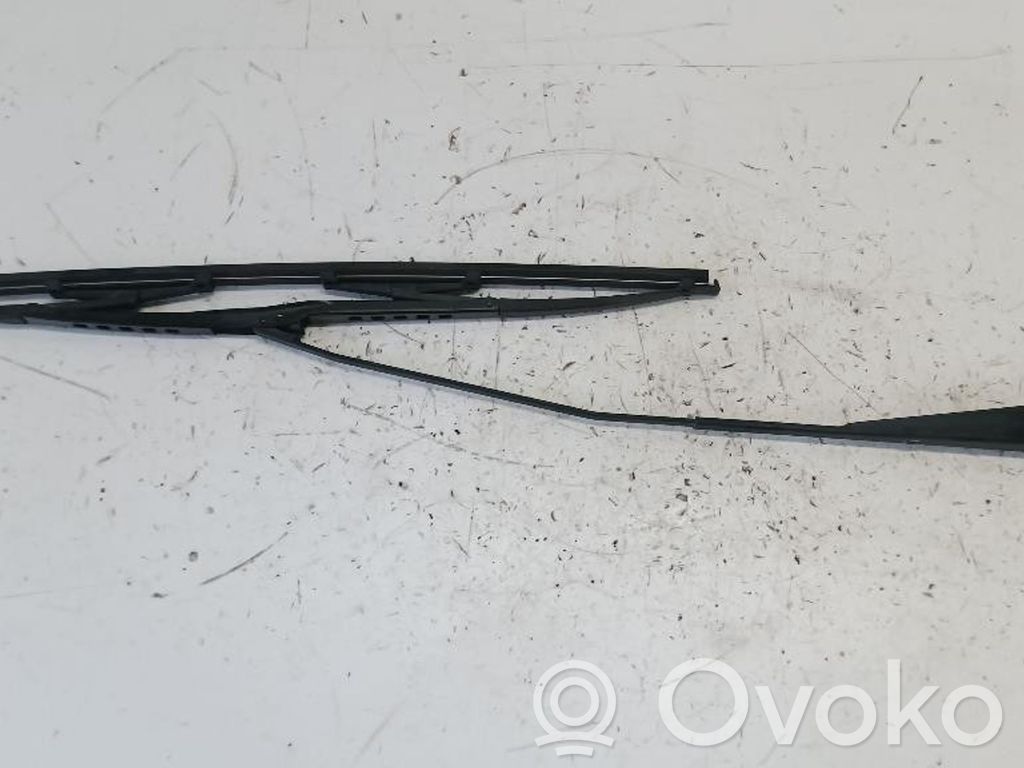 Fiat Uno Priekinio stiklo valytuvų kojelė 
