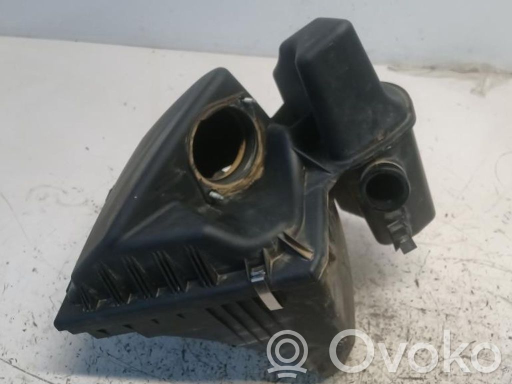 BMW Z4 E85 E86 Air filter box 