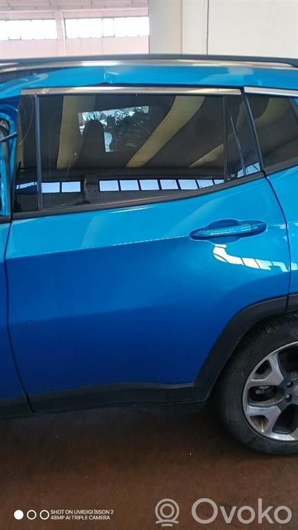 Jeep Compass Galinės durys 