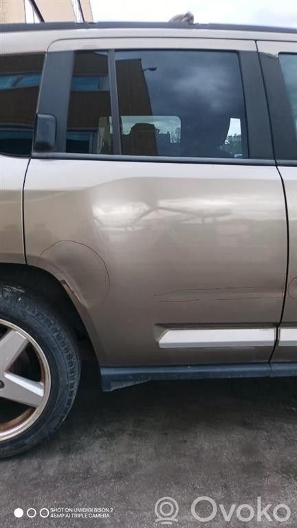 Jeep Compass Puerta trasera 