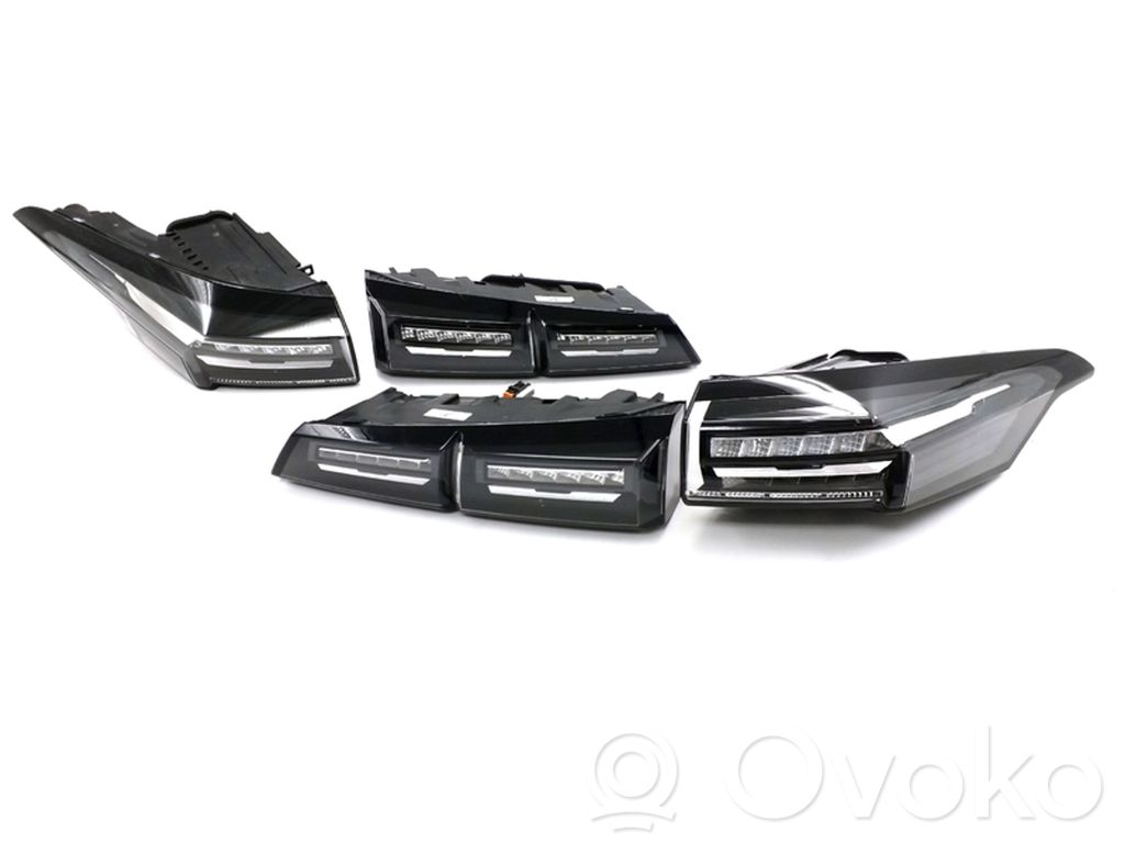 Peugeot 308 Lampy tylne / Komplet 