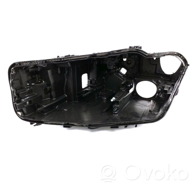 BMW 5 G30 G31 G38 Element lampy przedniej 