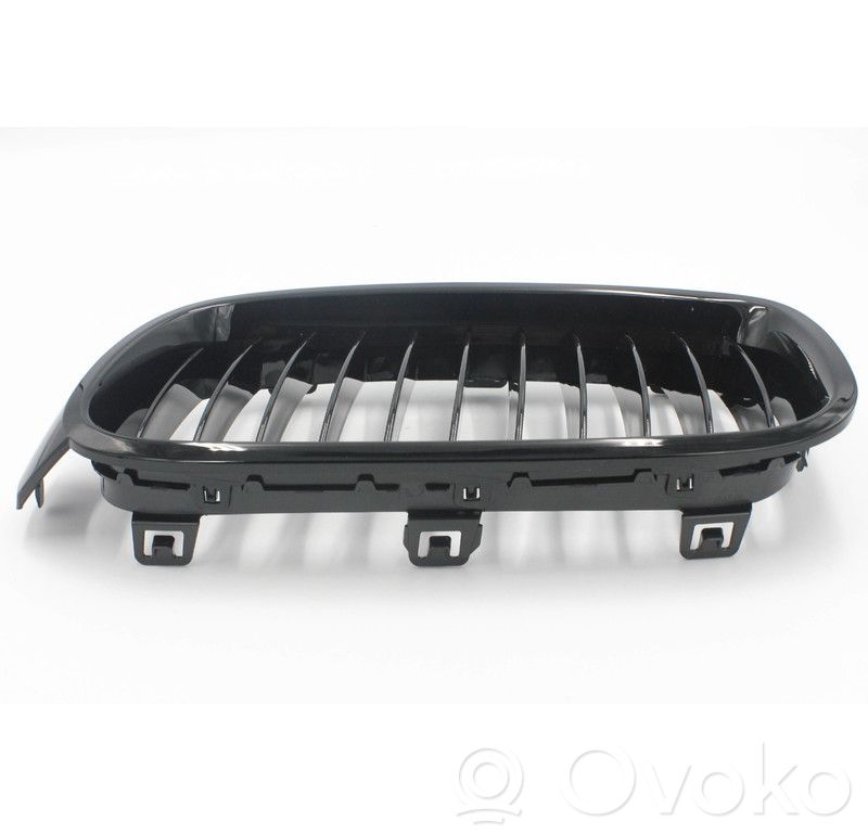 BMW 3 F30 F35 F31 Grille calandre supérieure de pare-chocs avant 