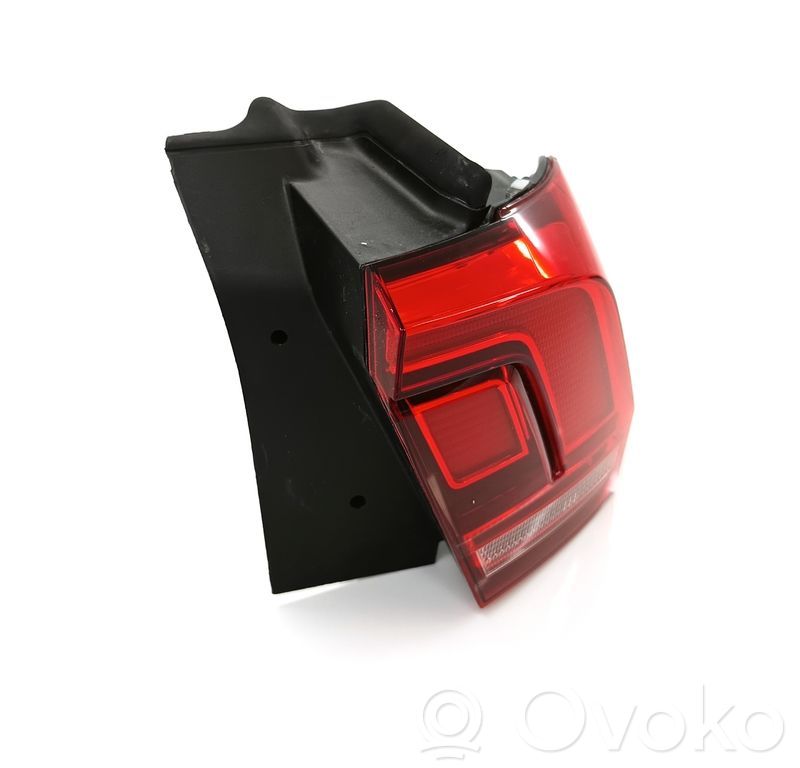 Volkswagen Tiguan Lampa tylna 