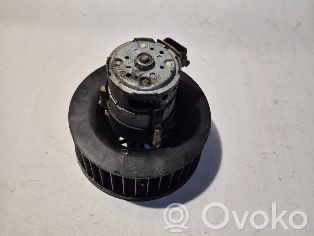 Opel Astra G Mazā radiatora ventilators 