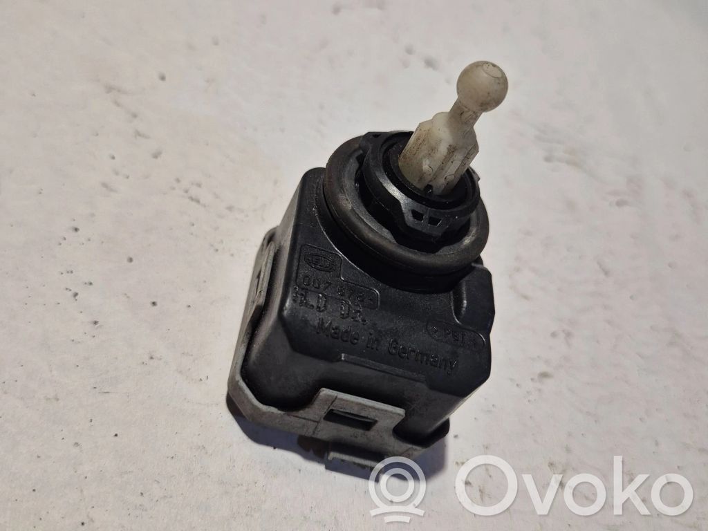 Opel Vectra C Scheinwerferstellmotor 