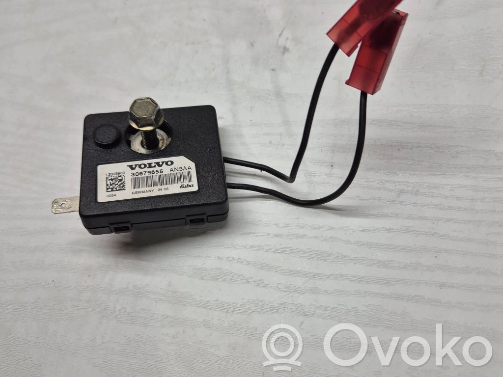 Volvo S80 Antenos stiprintuvas 