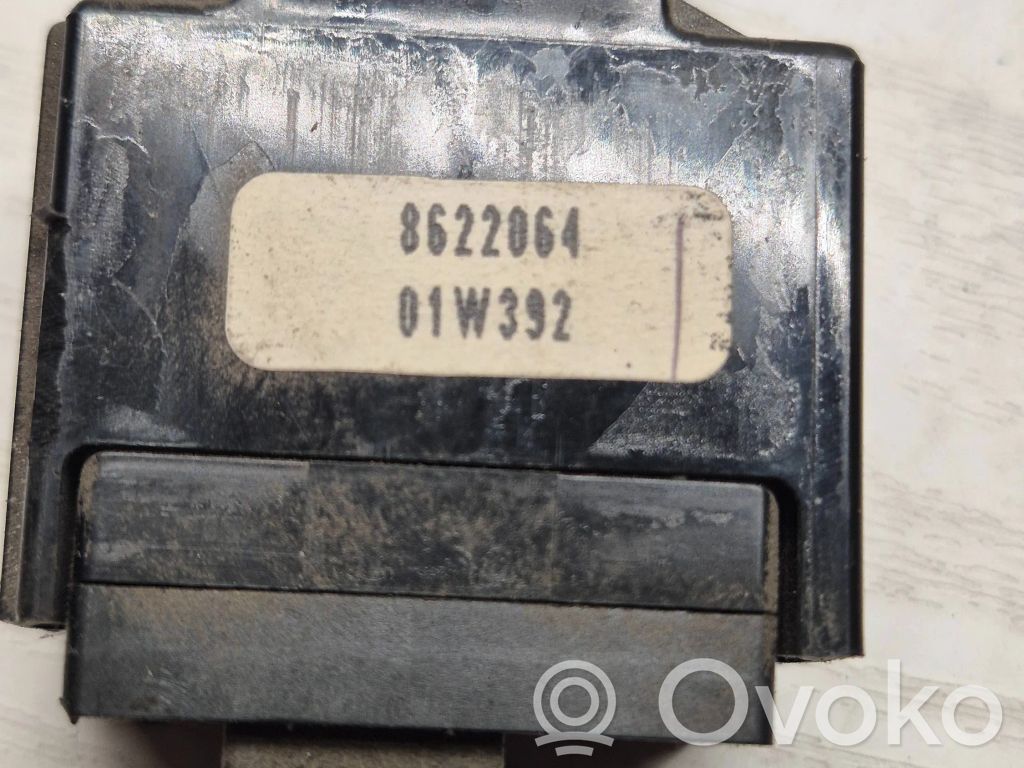 Brake pedal sensor switch   8622064,01W392