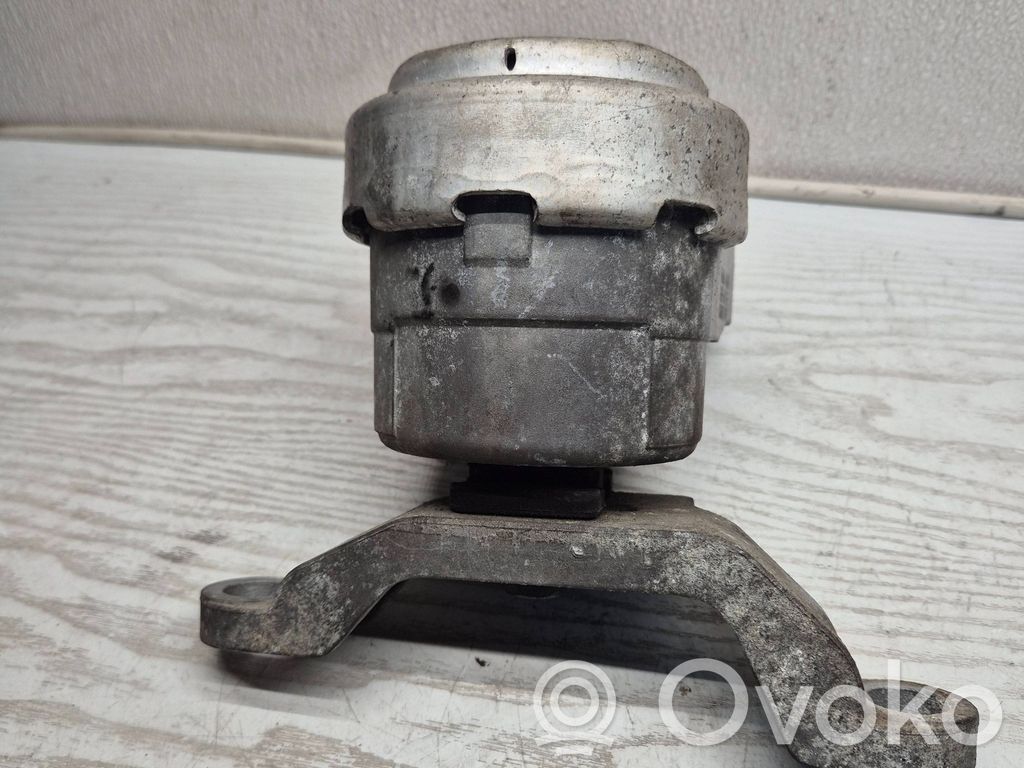 Engine mount bracket   30680702,040608,6G916F012