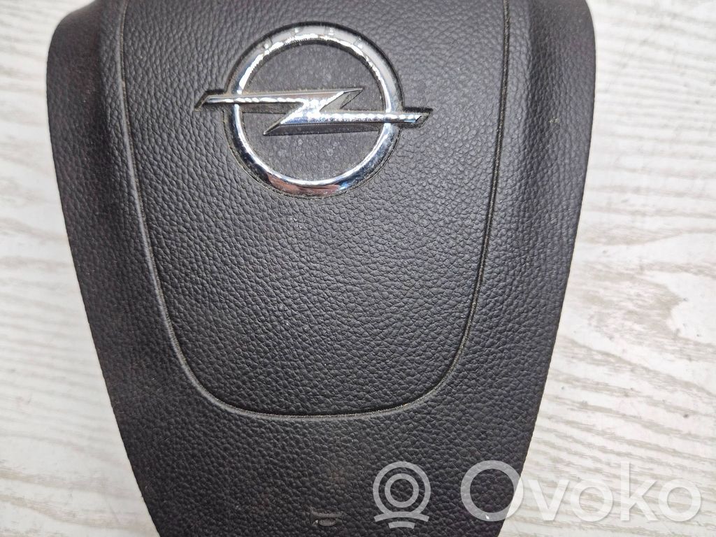 Opel Insignia A Steering wheel airbag 