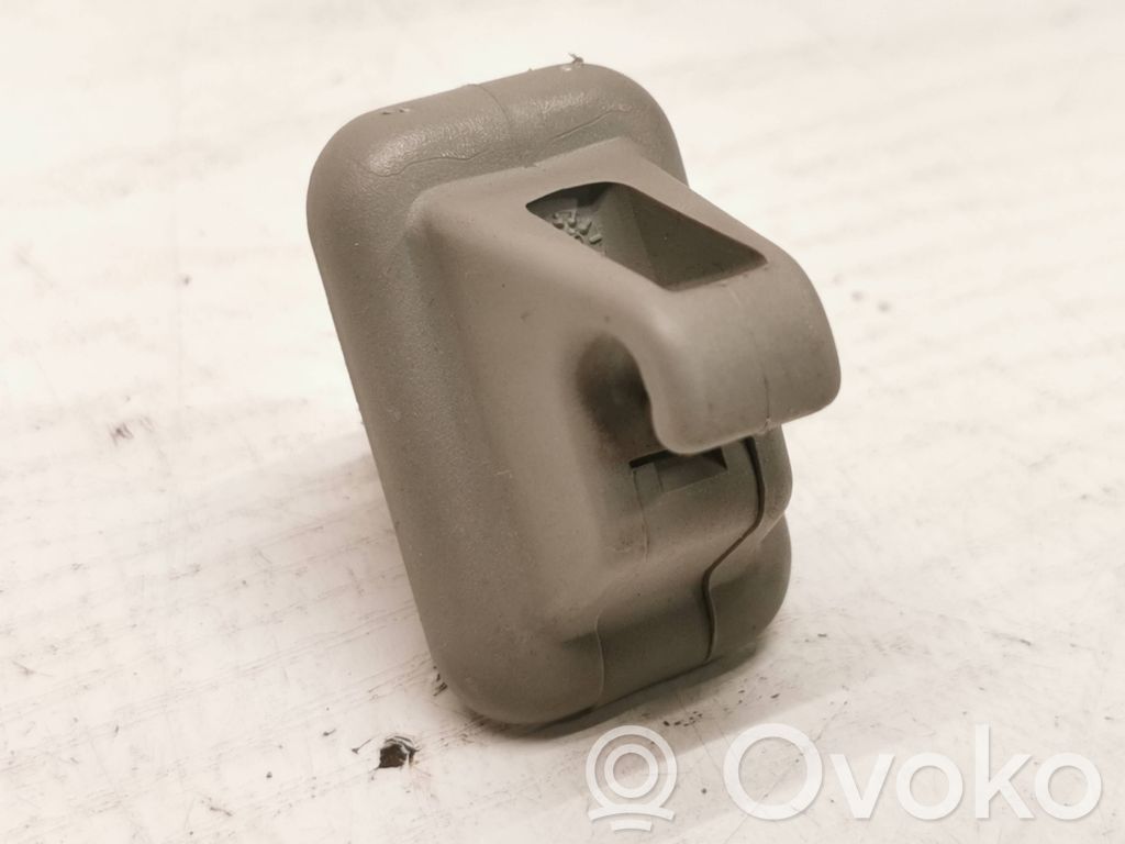 Sun visor clip/hook/bracket   3572