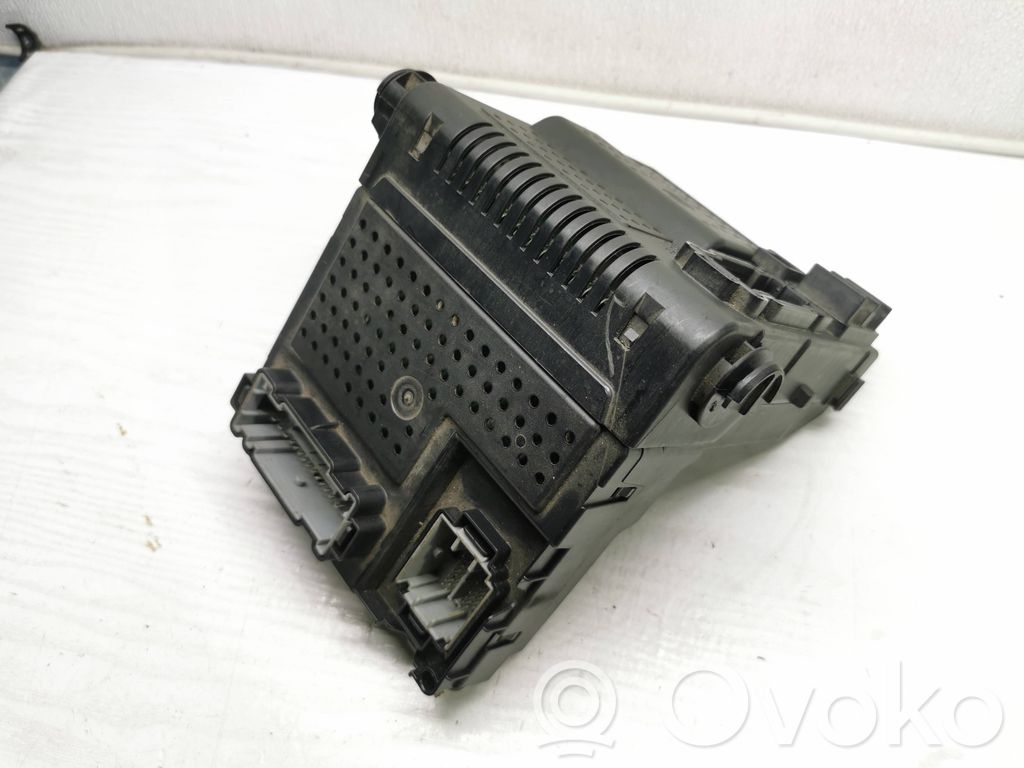 Volvo V70 Comfort/convenience module 