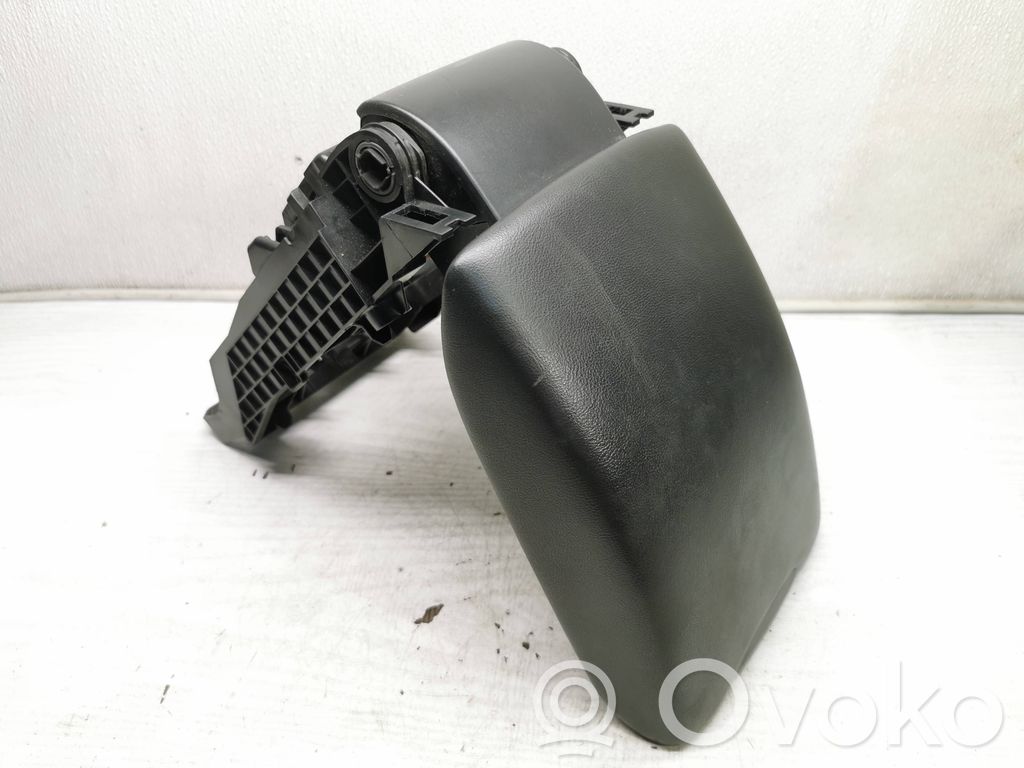 Volvo XC60 Armrest 