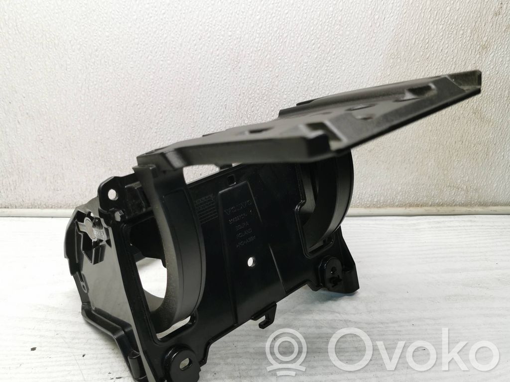 Volvo XC60 Armrest 
