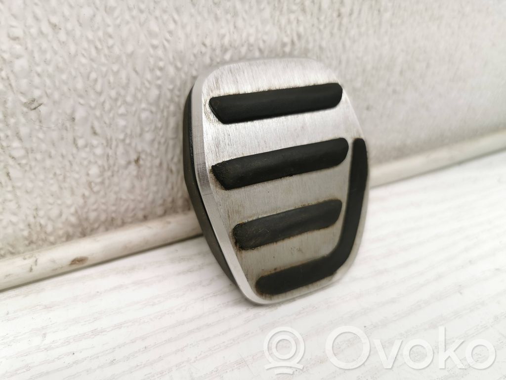Volvo V40 Assemblage pédale 