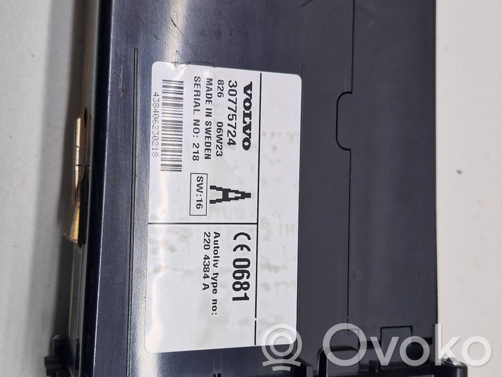Volvo V70 Phone keyboard 