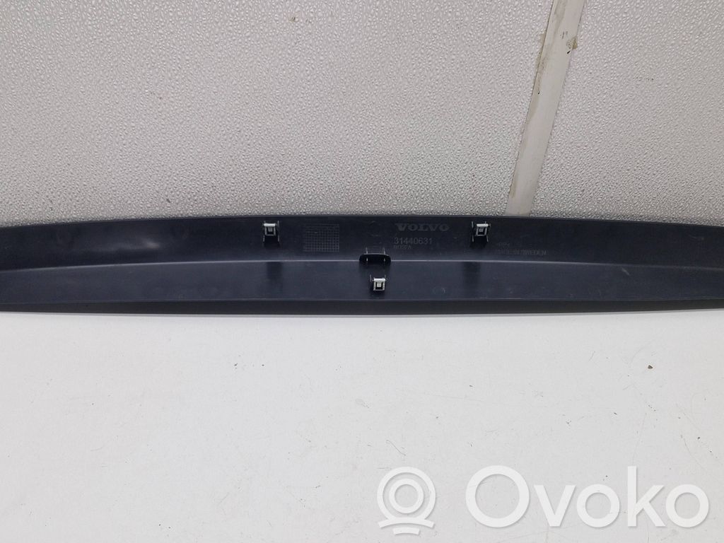 Inne elementy wykończenia bagażnika   31440631,BQ2FA