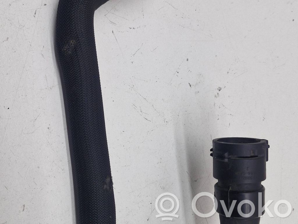 Volvo XC60 Engine coolant pipe/hose 