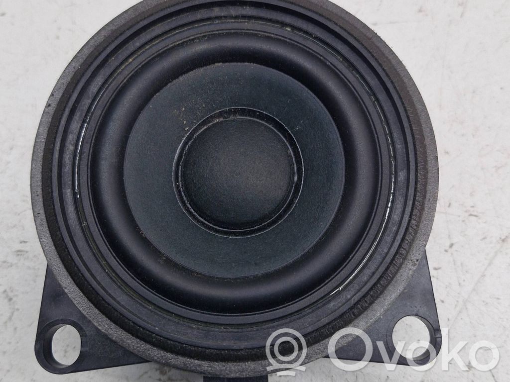Volvo XC60 Front door speaker 