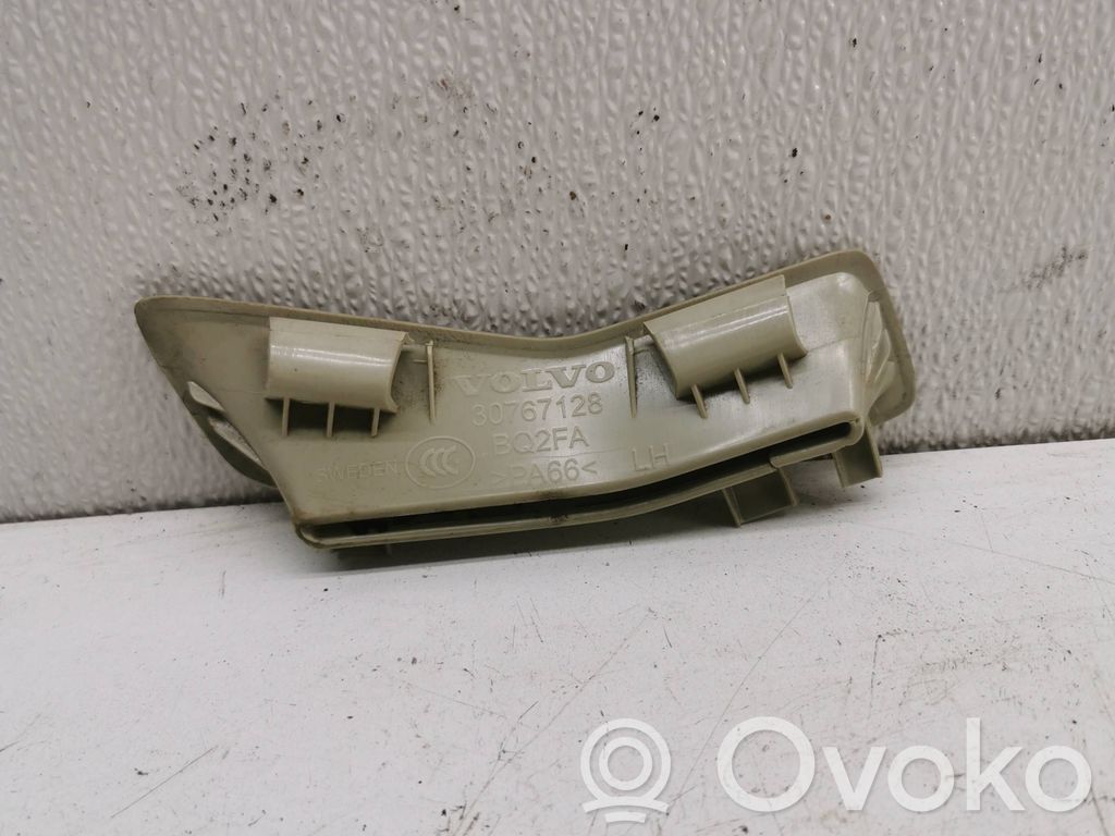 Volvo XC60 Saugos diržo apdaila 