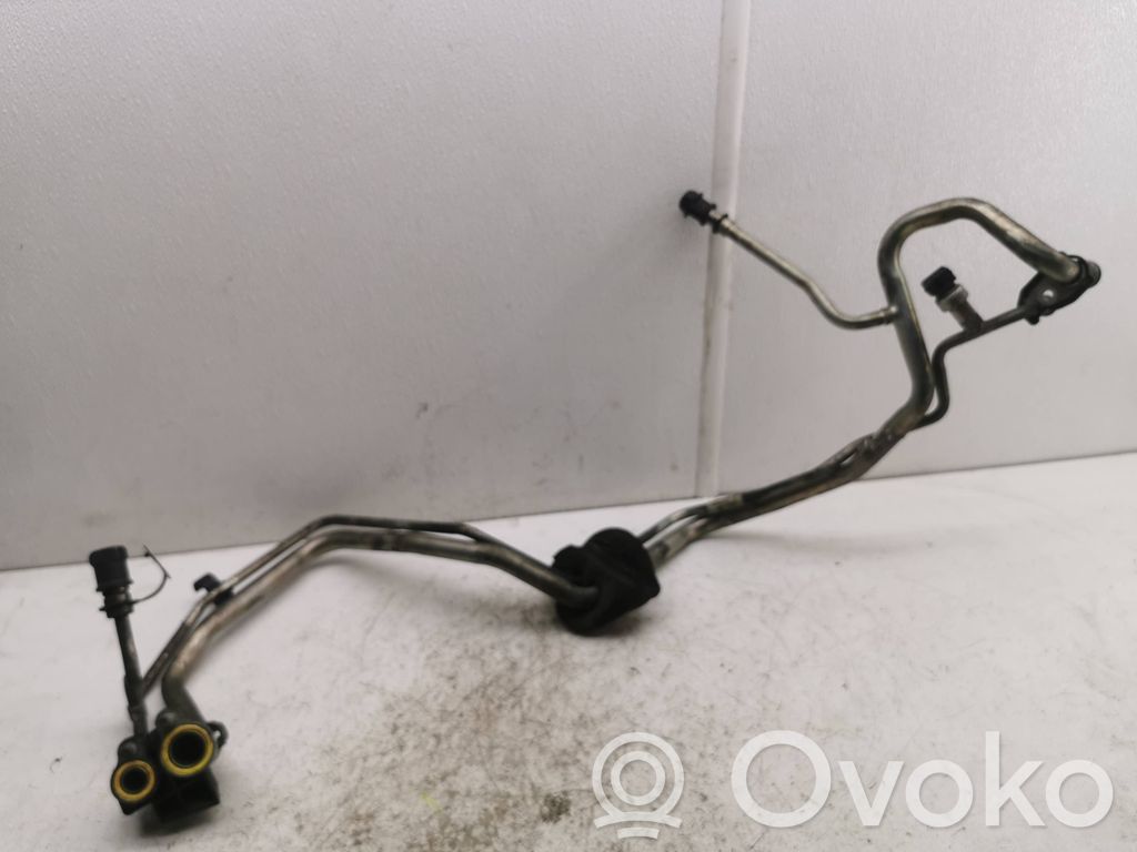 Volvo XC60 Ilmastointilaitteen putki (A/C) 