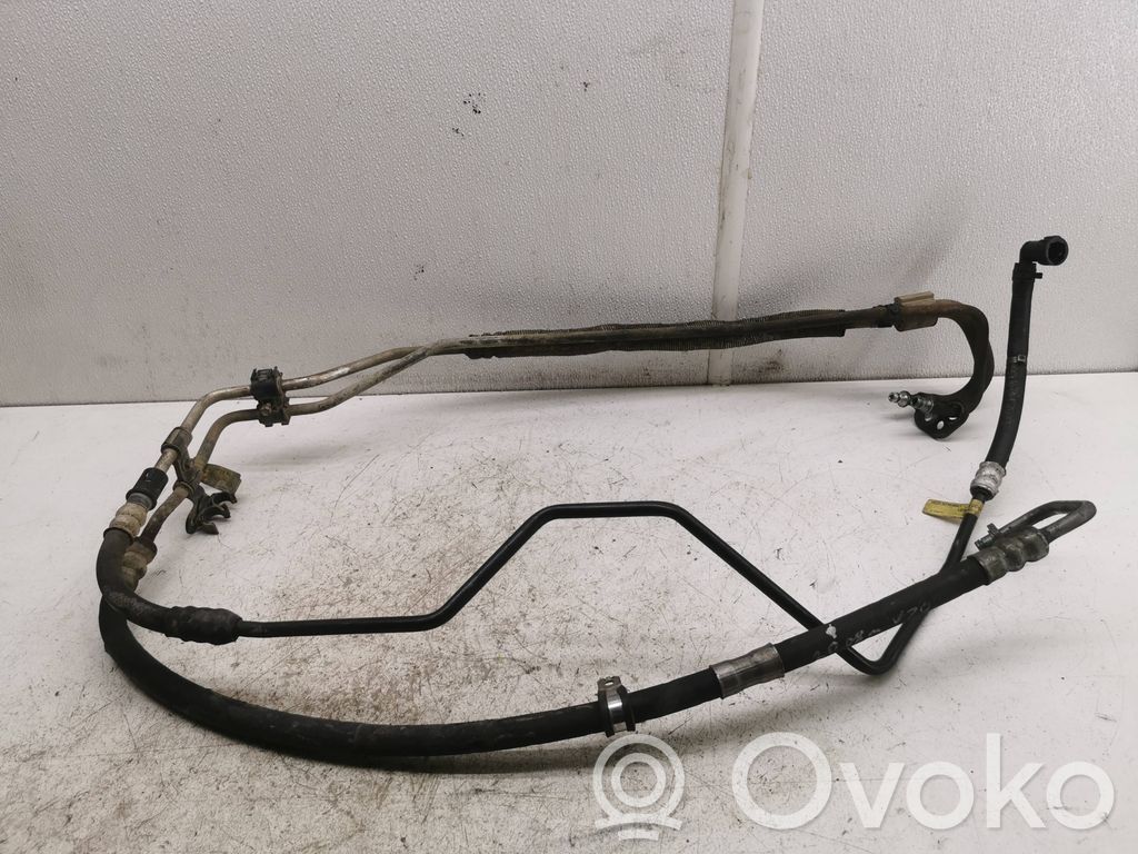 Volvo V70 Ohjaustehostimen letkusto 