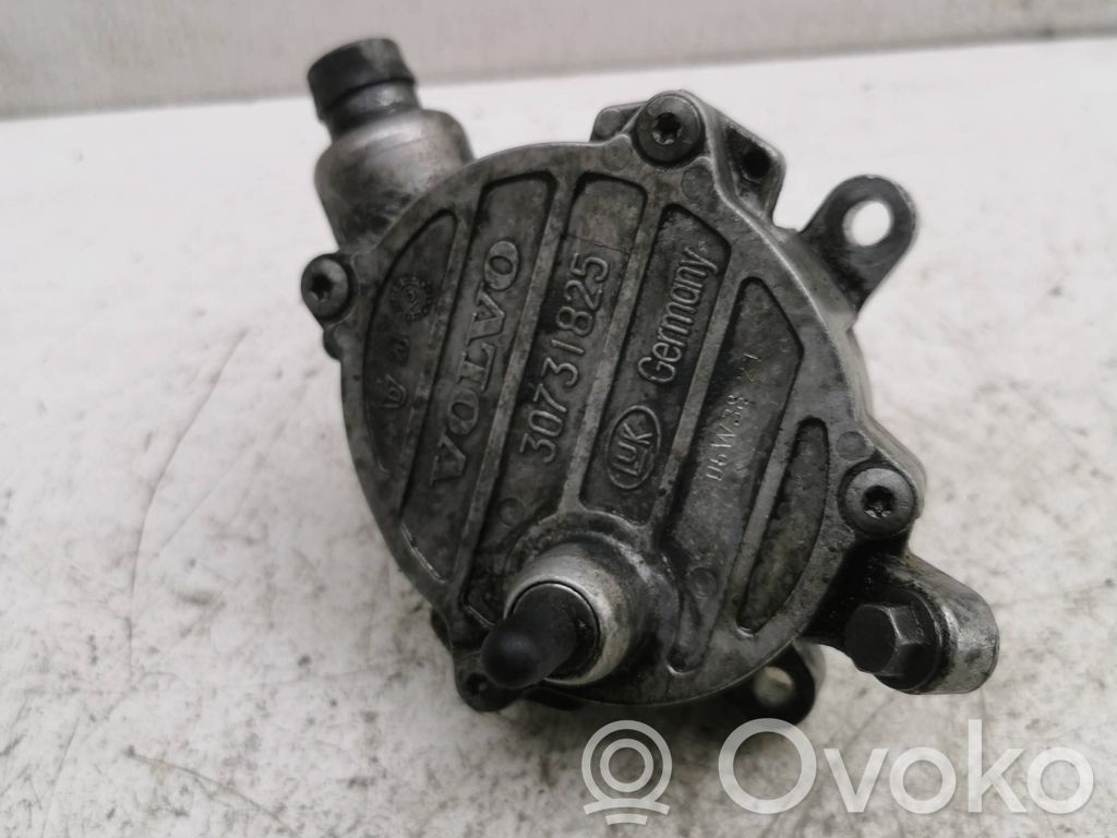 Volvo XC90 Pompă vacuum 