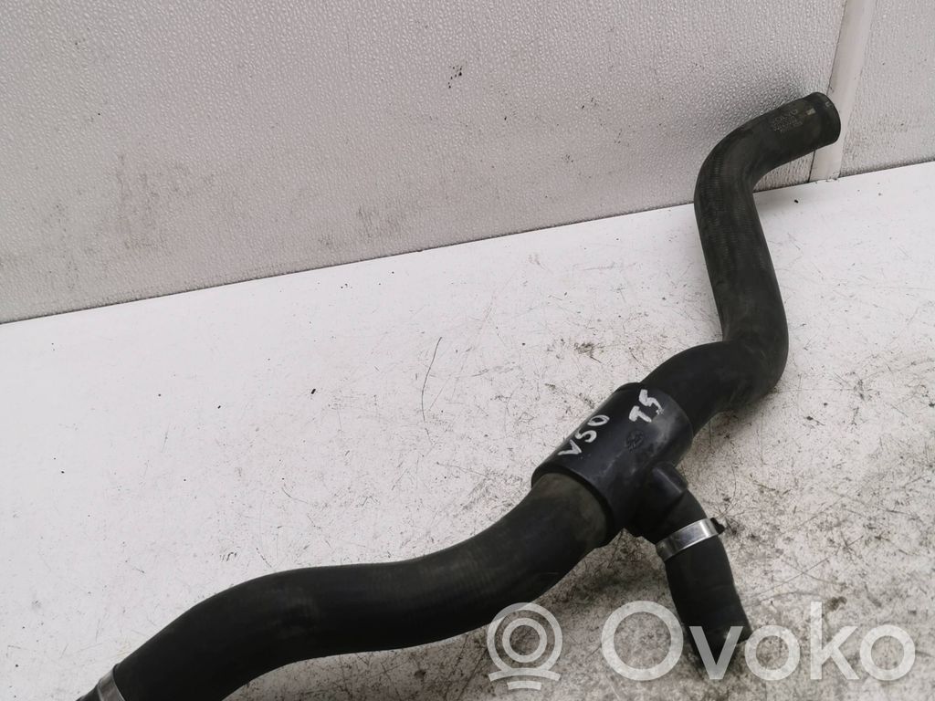 Volvo V50 Engine coolant pipe/hose 