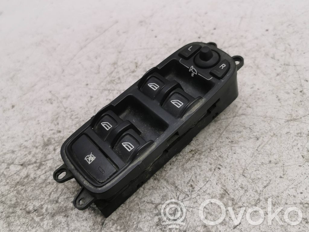 Volvo XC60 Electric window control switch 