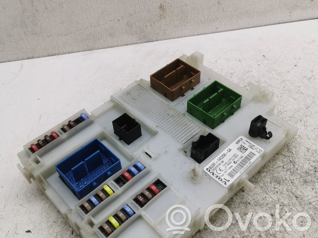 Volvo XC60 Fuse module 