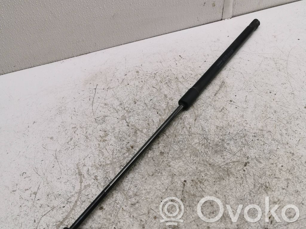 Volvo V40 Tailgate/trunk strut/damper 