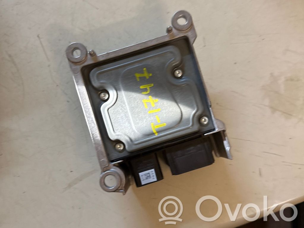 Airbag control unit/module   0285010889,07110LE80