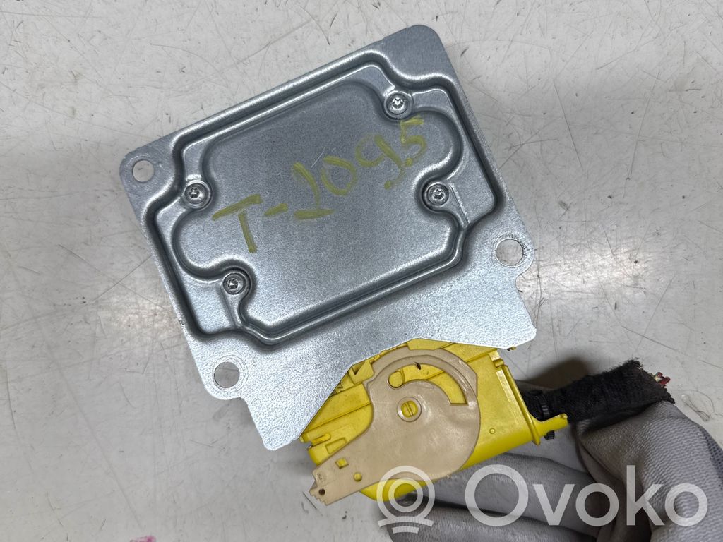 Volkswagen Caddy Airbag control unit/module 