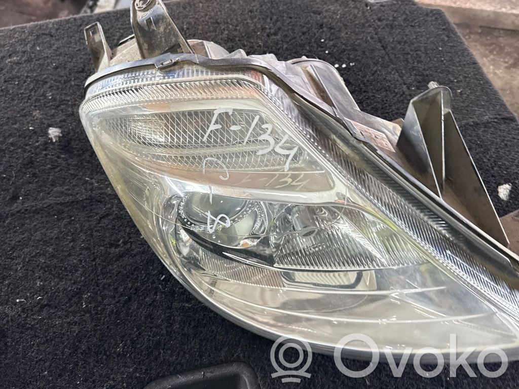 Citroen C8 Phare frontale 