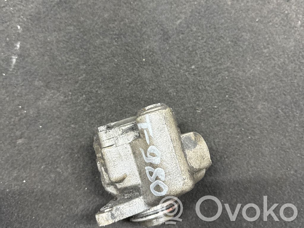 Hyundai i30 Conductă/furtun lichid de răcire motor 