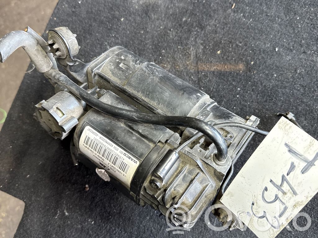 Audi A8 S8 D3 4E Gaisa kompresors 