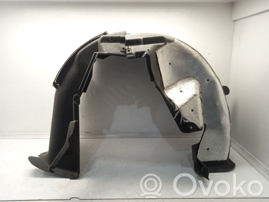 Front wheel arch liner splash guards