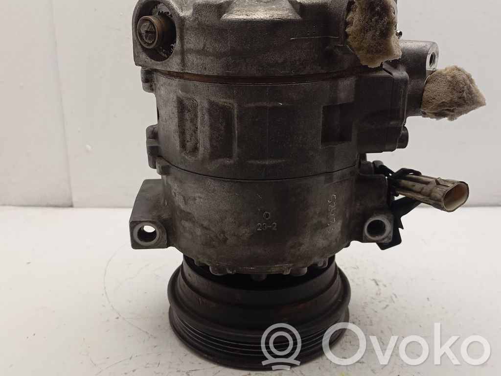 Opel Omega B2 Air conditioning (A/C) compressor (pump) 