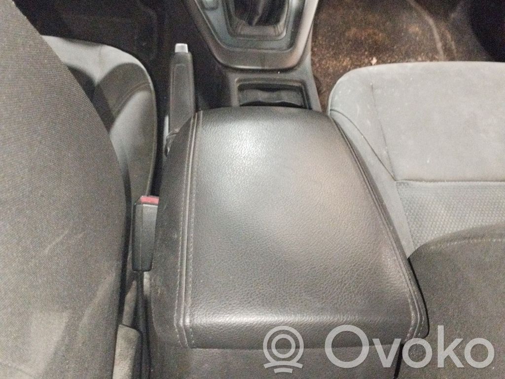 Armrest   2001559