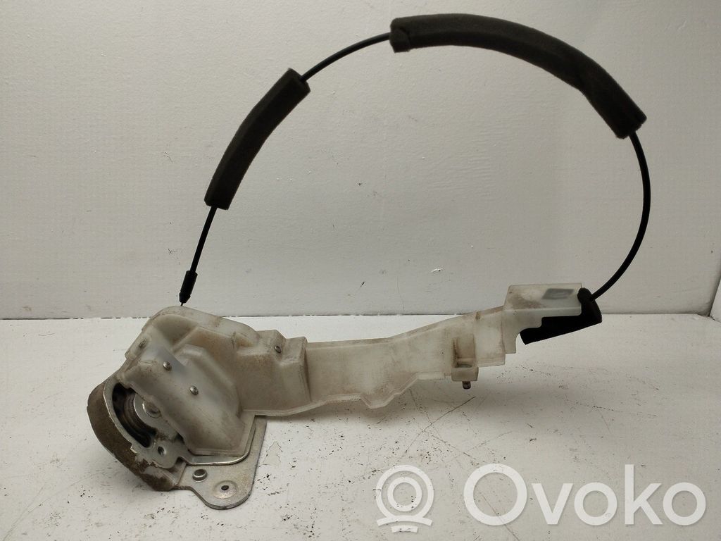 Mazda 5 Sliding door lock 