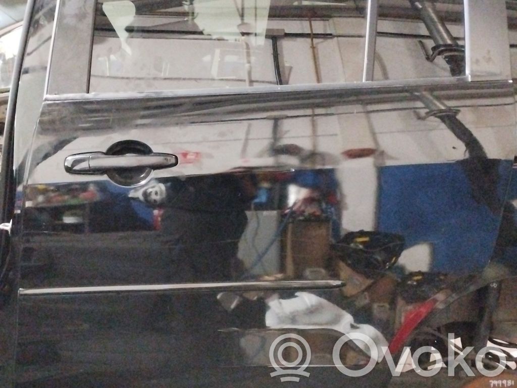 Mazda 5 Side sliding door 