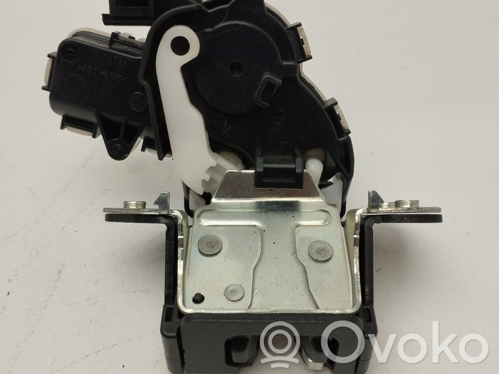 Mazda 3 II Tailgate lock latch 